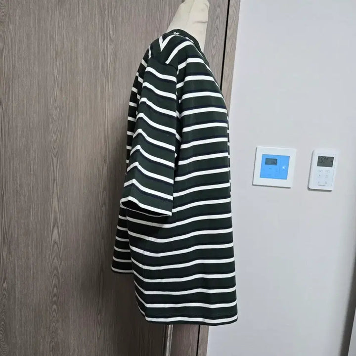 [SOLD OUT] 스튜디오 톰보이 줄무늬 반팔 티셔츠