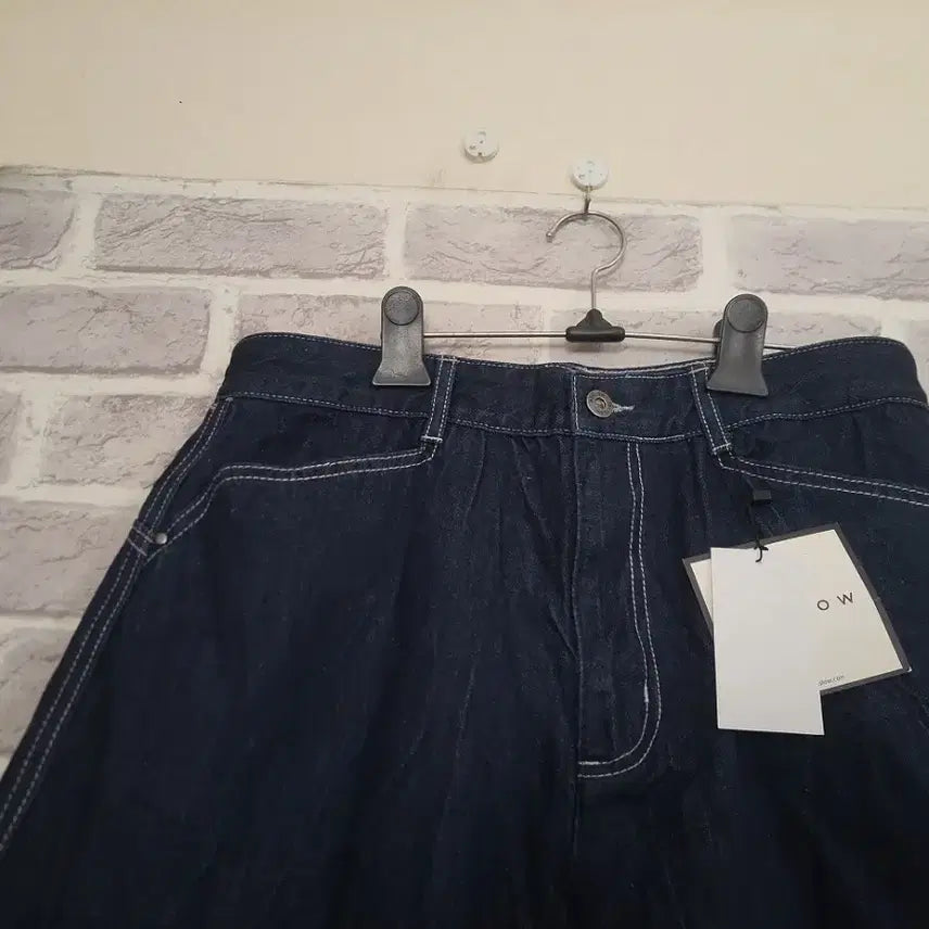 [SOLD OUT] BESLOW 청반바지32새옷/알뜰한여우