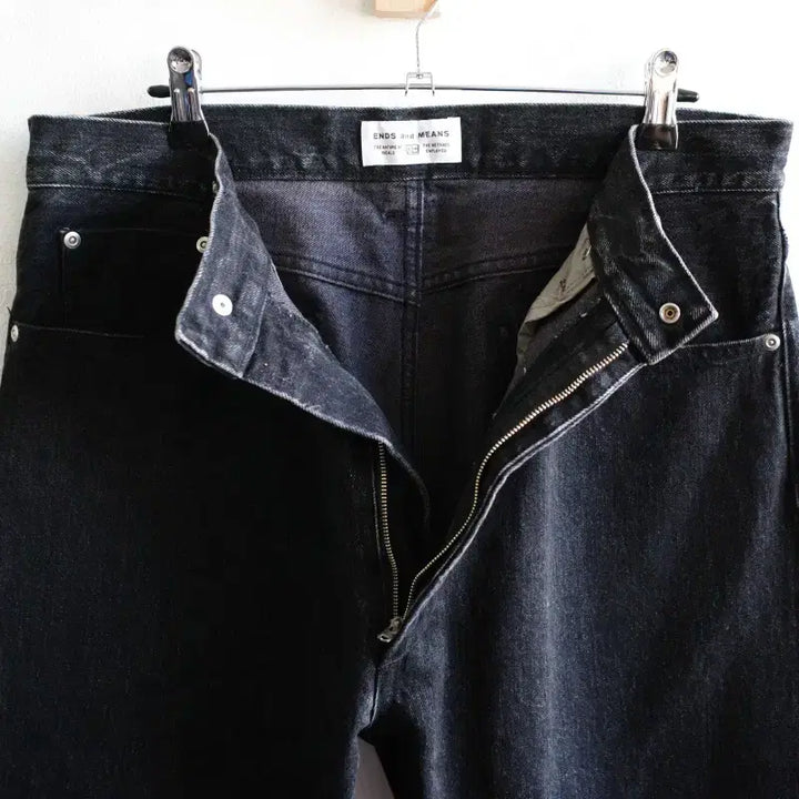 [SOLD OUT] 엔즈앤드민즈 5포켓 데님 블랙