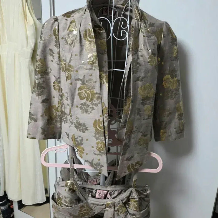 [SOLD OUT] Juicy 자수 자켓 &amp; 원피스 세트 3 pieces
