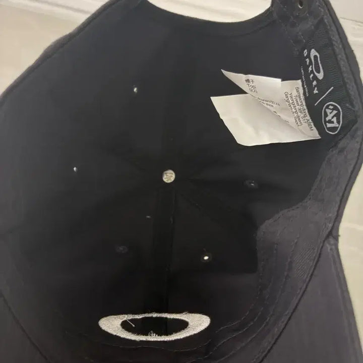 [SOLD OUT] 오클리 47 블랙 볼캡 새상품