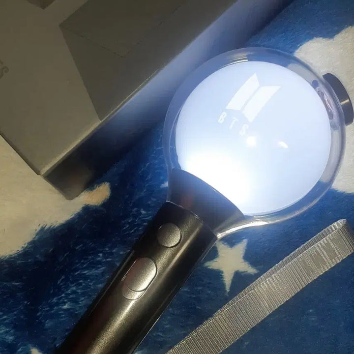 [BUNJANG] BTS Special Edition ARMY Bomb (Version 3) - Unsealed / 오늘안에구매하시면2.3)방탄소년단 스에밤 양도 아미밤 응원봉 BTS