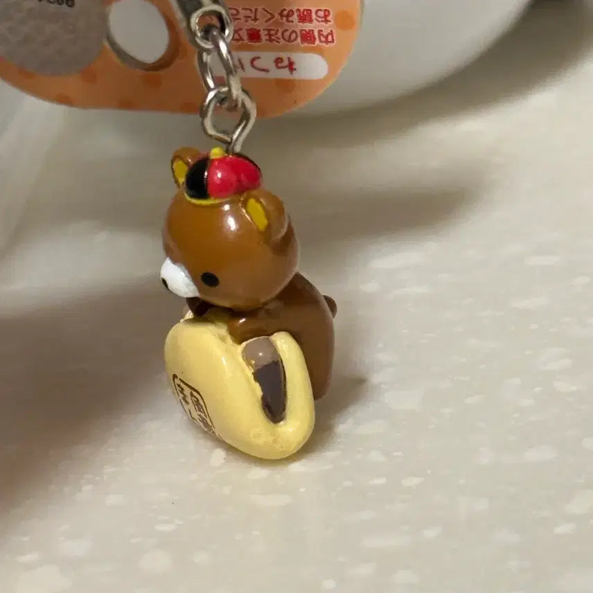 [BUNJANG] Classic Rilakkuma Strap Keychain / 고전 리락쿠마 스트랩 키링