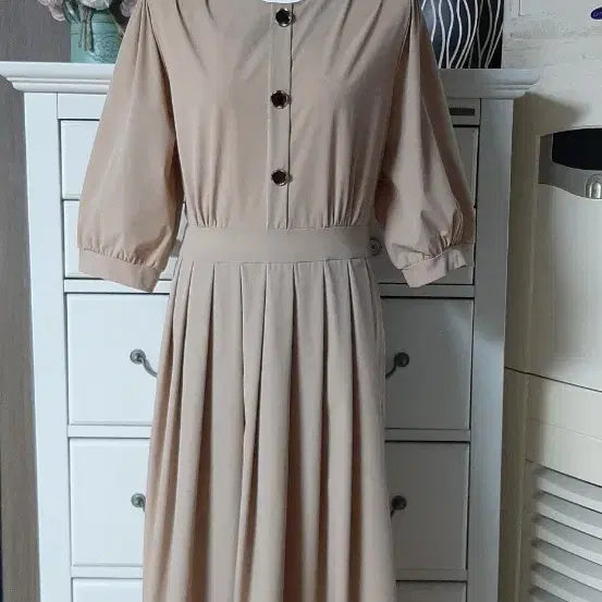 [BUNJANG] Beige Dress / 예쁜 베이지원피스