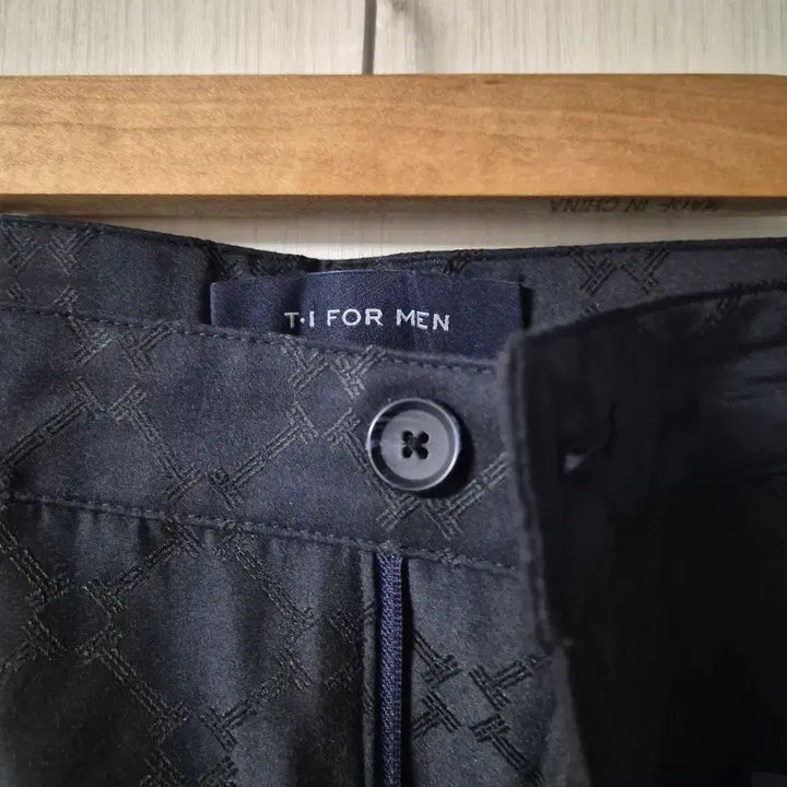 [BUNJANG] T.I FOR MEN Patterned Pleated Pants / T.I FOR MEN 2주름 팬츠 46(78)