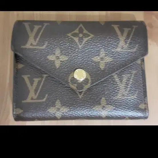 [BUNJANG] Louis Vuitton Wallet / 루이비통 지갑 팝니다.