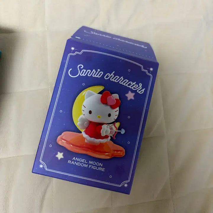 [BUNJANG] Hello Kitty Figure / 헬로키티 피규어