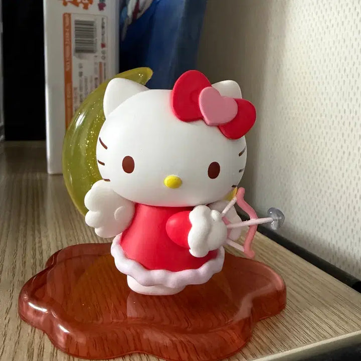 [BUNJANG] Hello Kitty Figure / 헬로키티 피규어