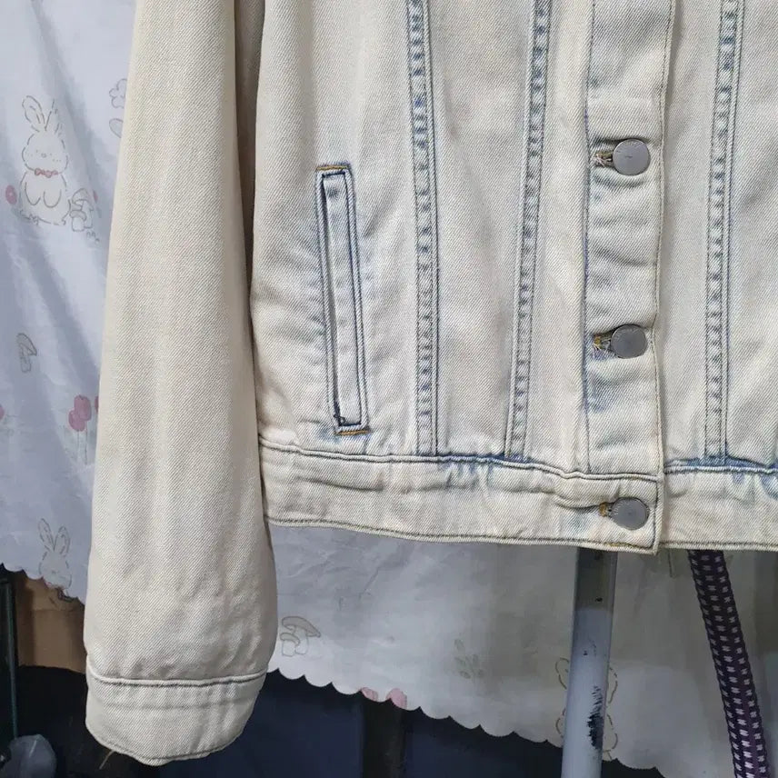 [SOLD OUT] 띠어리    워싱면   데님  숏   자켓