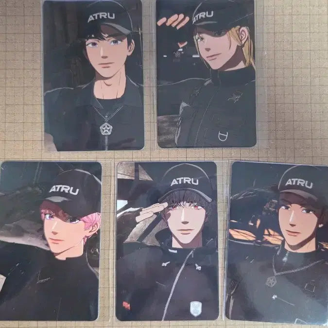 [SOLD OUT] 플레이브 더현대 미공포 일괄