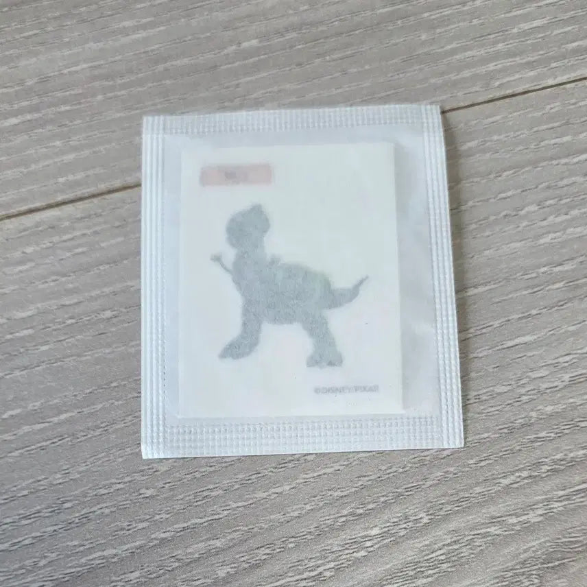 [SOLD OUT] 스타벅스 토이스토리 띠부씰 렉스 (미개봉)
