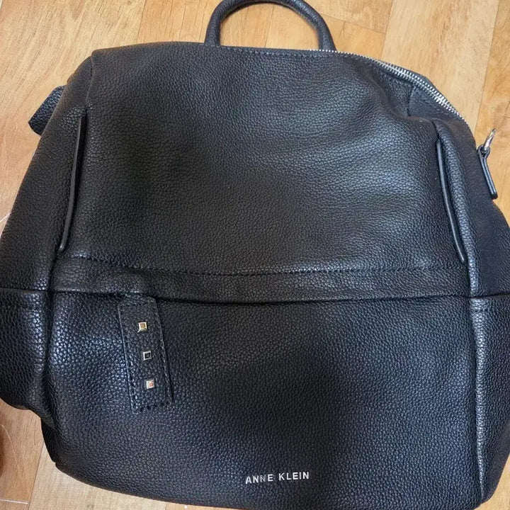 [SOLD OUT] 앤클라인 블랙 가죽 백팩