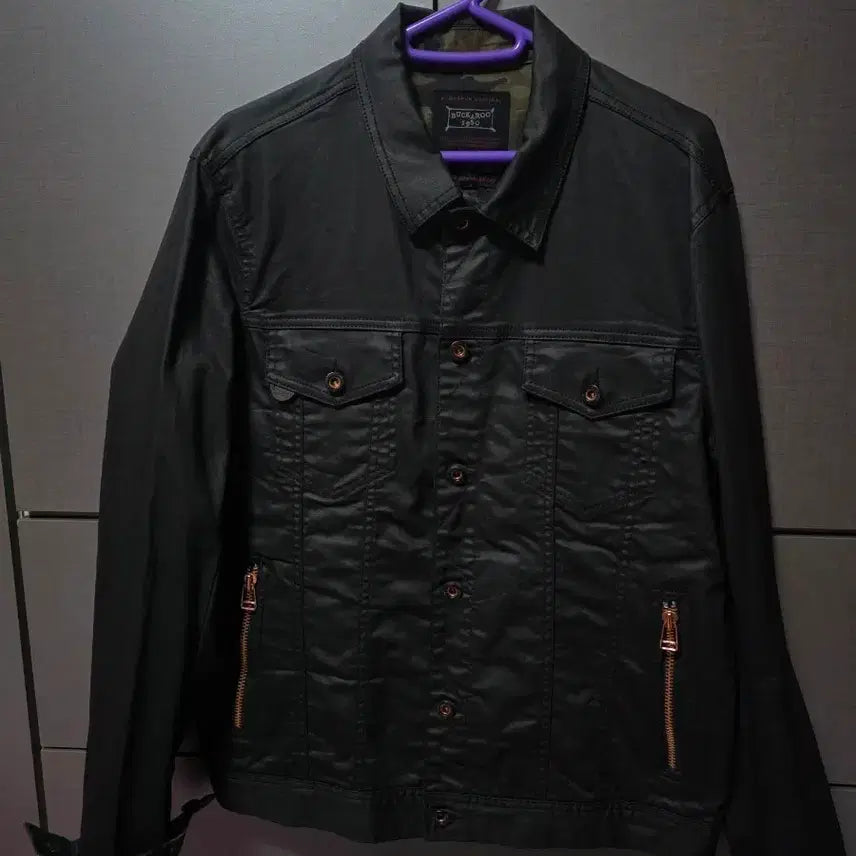 [SOLD OUT] 버클로 검정자켓 판매합니다.