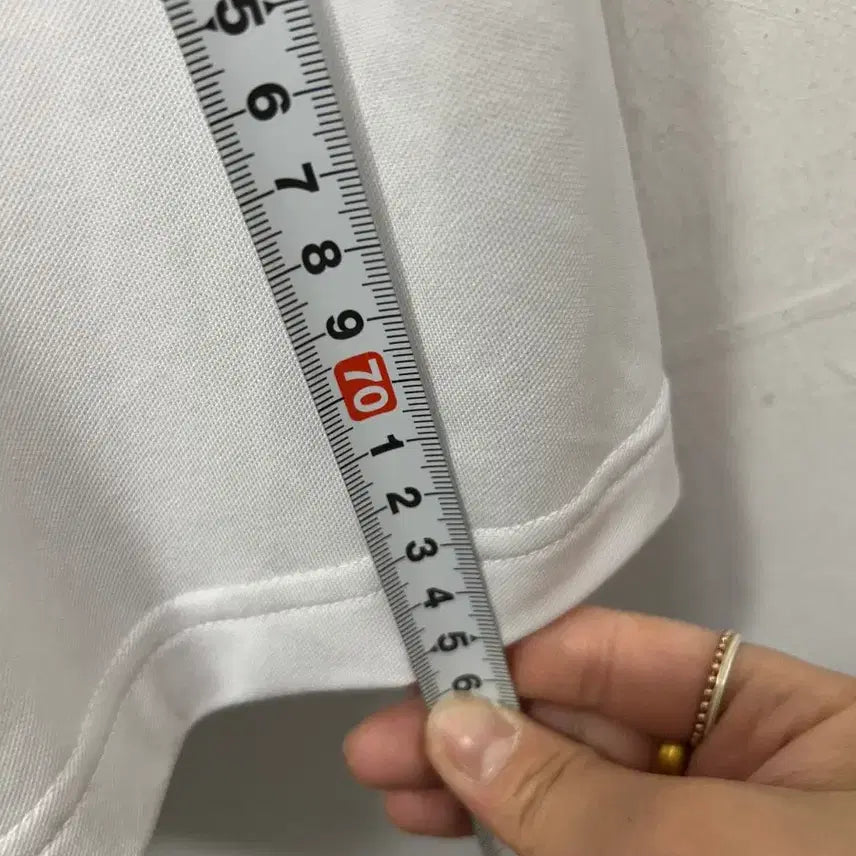 [SOLD OUT] 디스커버리 익스페디션 화이트 반팔 폴로티 XL