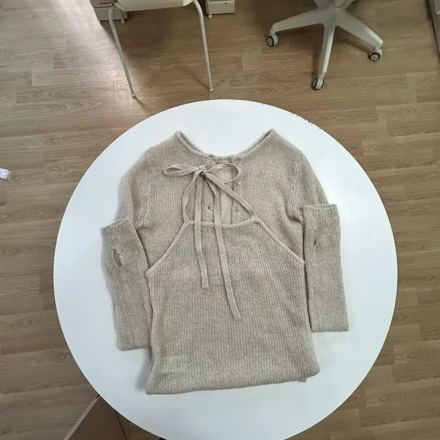 [SOLD OUT] 강민경 로우타이드 알파카 핸드워머 셋업