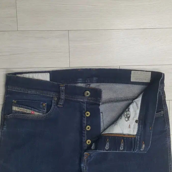 [BUNJANG] Diesel TEPPHAR Italian Denim Jeans / 디젤 정품(사방스판) TEPPHAR 이태리진 32~33인치(No.58)
