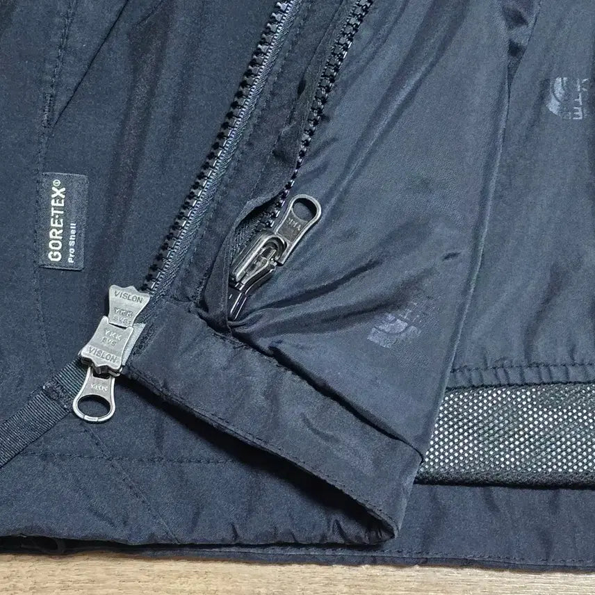 [SOLD OUT] 노스페이스 고어텍스 프로쉘, 써밋 블랙 90