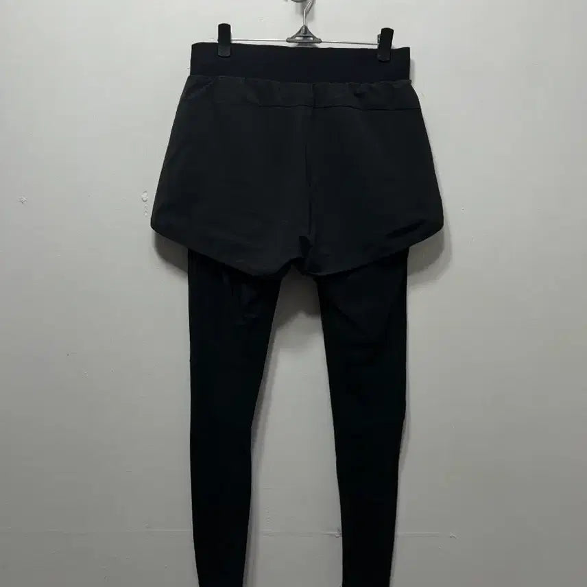 [BUNJANG] Reebok Black Leggings Shorts M / 리복 반바지 레깅스 블랙 M