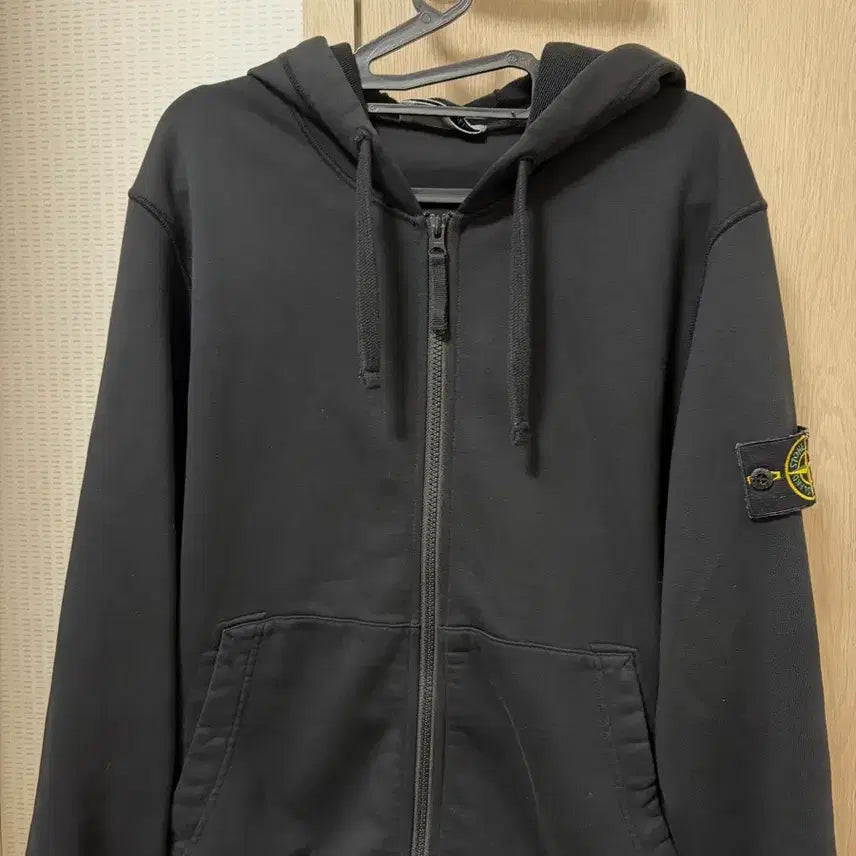 [BUNJANG] Stone Island Hooded Zip-Up M / 스톤아일랜드 후드집업 M 급처