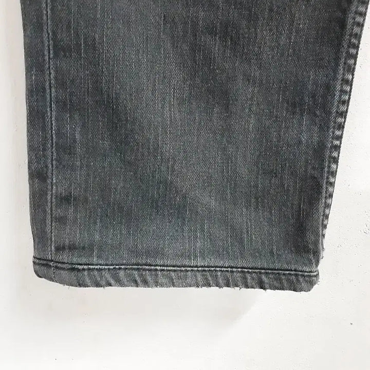 [SOLD OUT] 리바이스 511 슬림핏 블랙 데님 팬츠 W36 L34