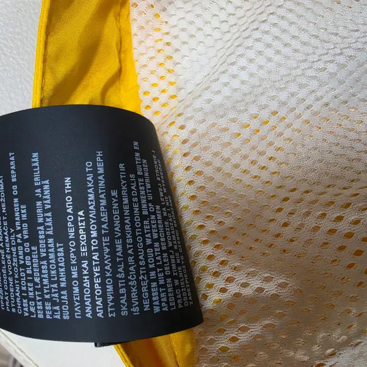 [BUNJANG] Prada Yellow Lightning Pattern Shorts / 프라다 옐로우 번개 패턴 쇼츠 반바지 공용 급매