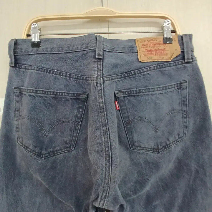 [SOLD OUT] 리바이스 501xx 빈티지 블루 데님 청바지