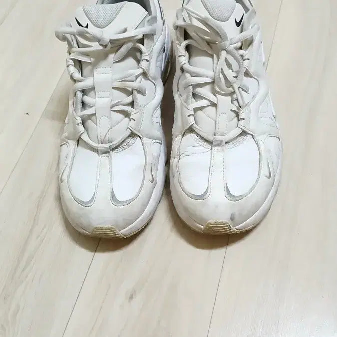 [BUNJANG] 남성신발 나이키 에어 운동화 +스케처스 운동화 2개 개당가격이에요 / 남성신발 나이키 에어 운동화 +스케처스 운동화 2개 개당가격이에요