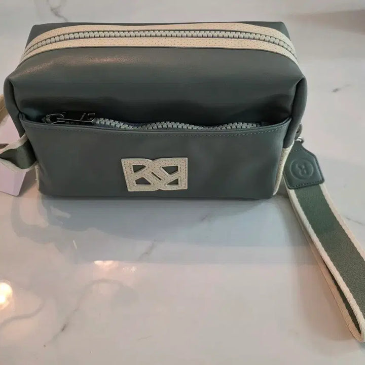 [SOLD OUT] 보그너 파우치