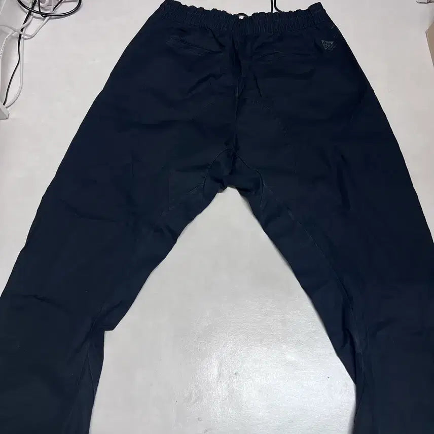 [SOLD OUT] 나이키 acg 팬츠 M
