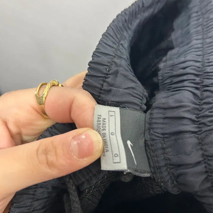 [SOLD OUT] 100/ 나이키 블랙 바람막이 트레이닝 바지 토탈90