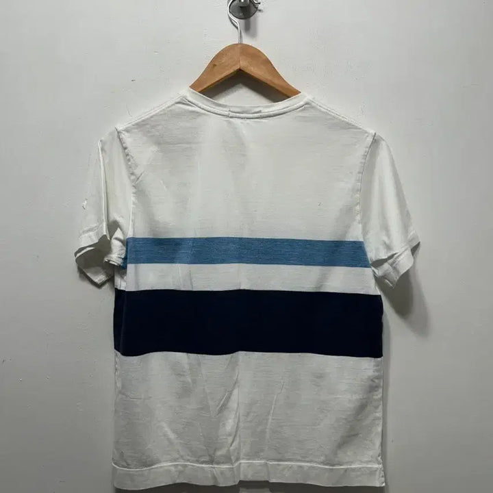 [BUNJANG] Hazzys White Stripe T-shirt M / 헤지스 화이트 스트라이프 반팔 티셔츠 M