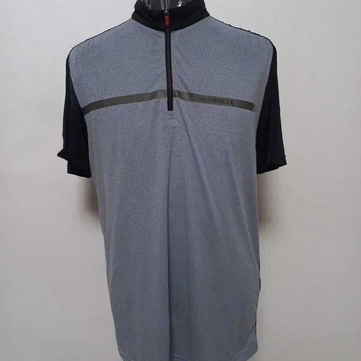 [SOLD OUT] 머렐/남성용/반집업반팔/상태굿/사이즈100