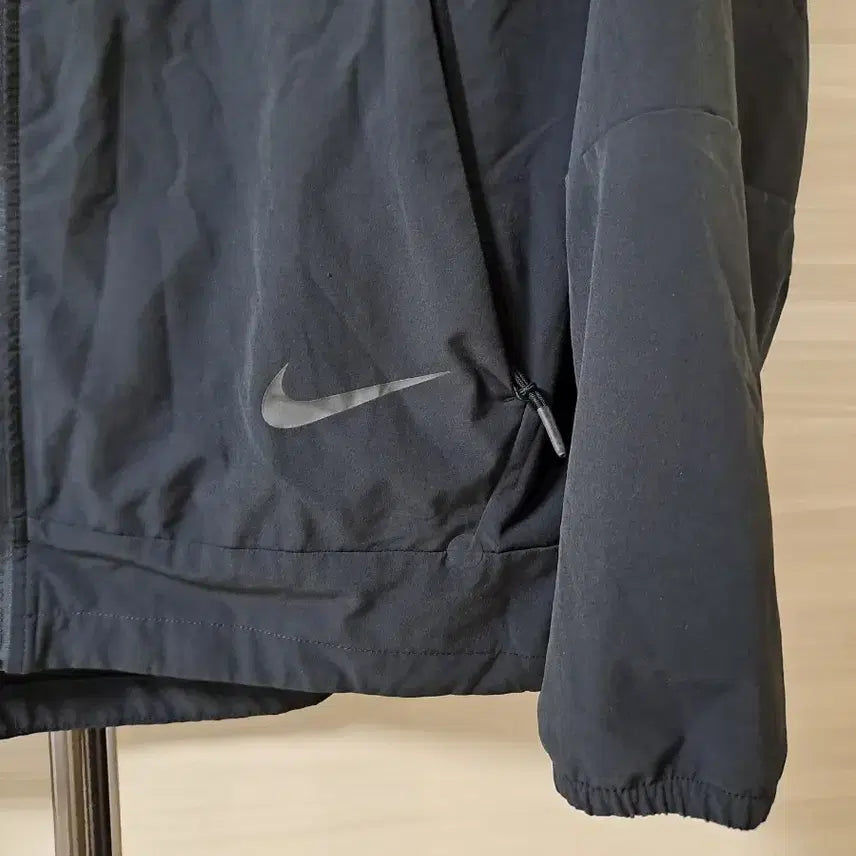 [BUNJANG] Nike Thin Hooded Windbreaker Jacket 110 / 나이키 얇은 후드바람막이 자켓 110