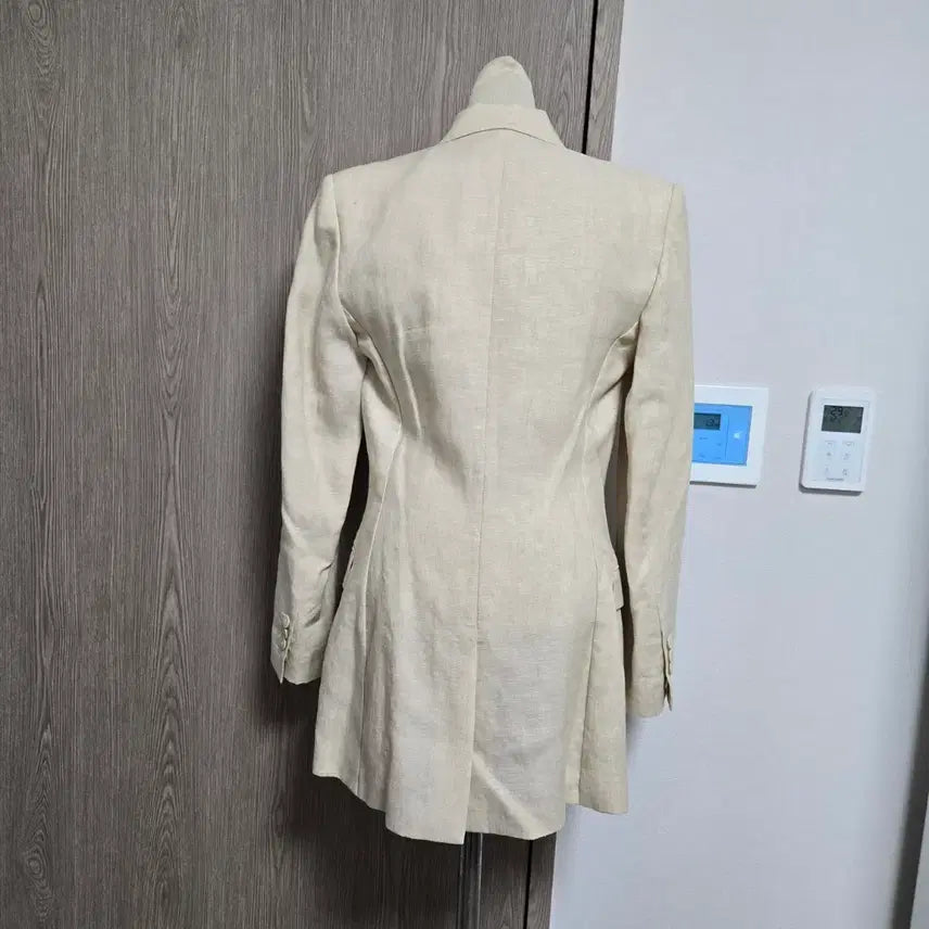 [SOLD OUT] 주말특가!!  띠어리 매장판 베이지색 린넨 정장 세트 0