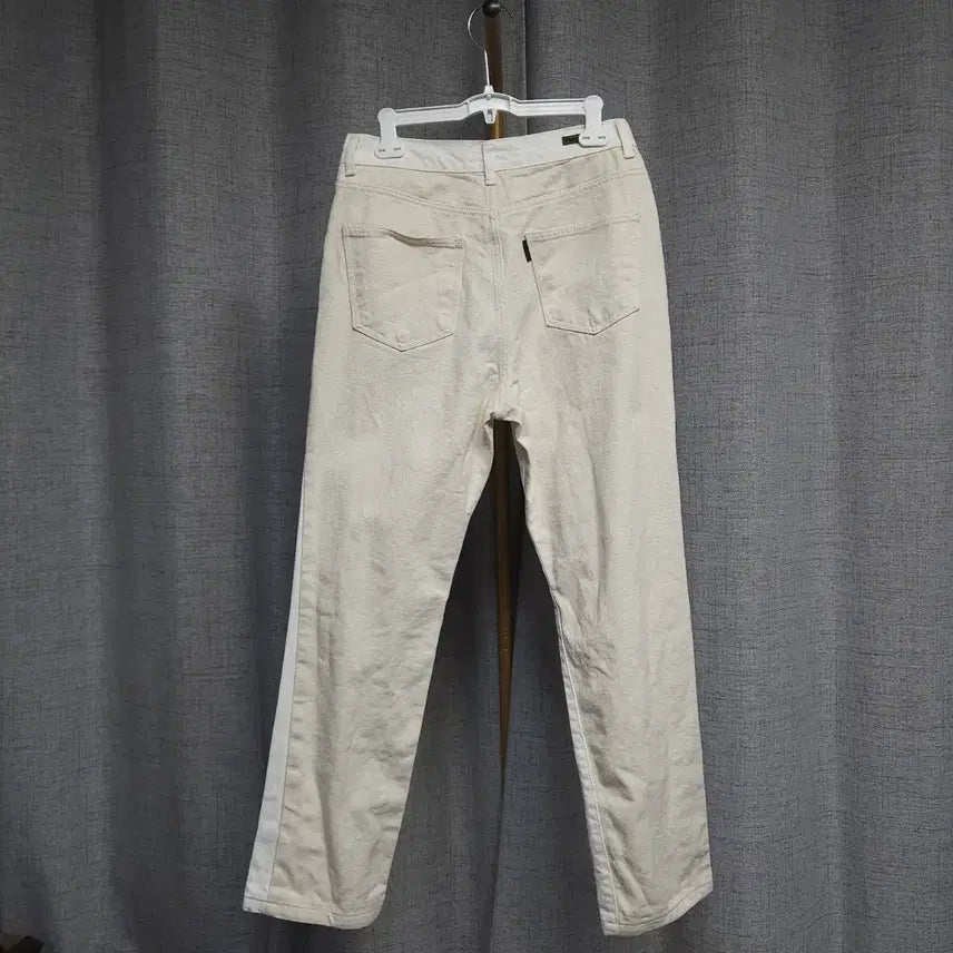 [SOLD OUT] S ) 디스이즈네버댓 크림/베이지 데님 팬츠