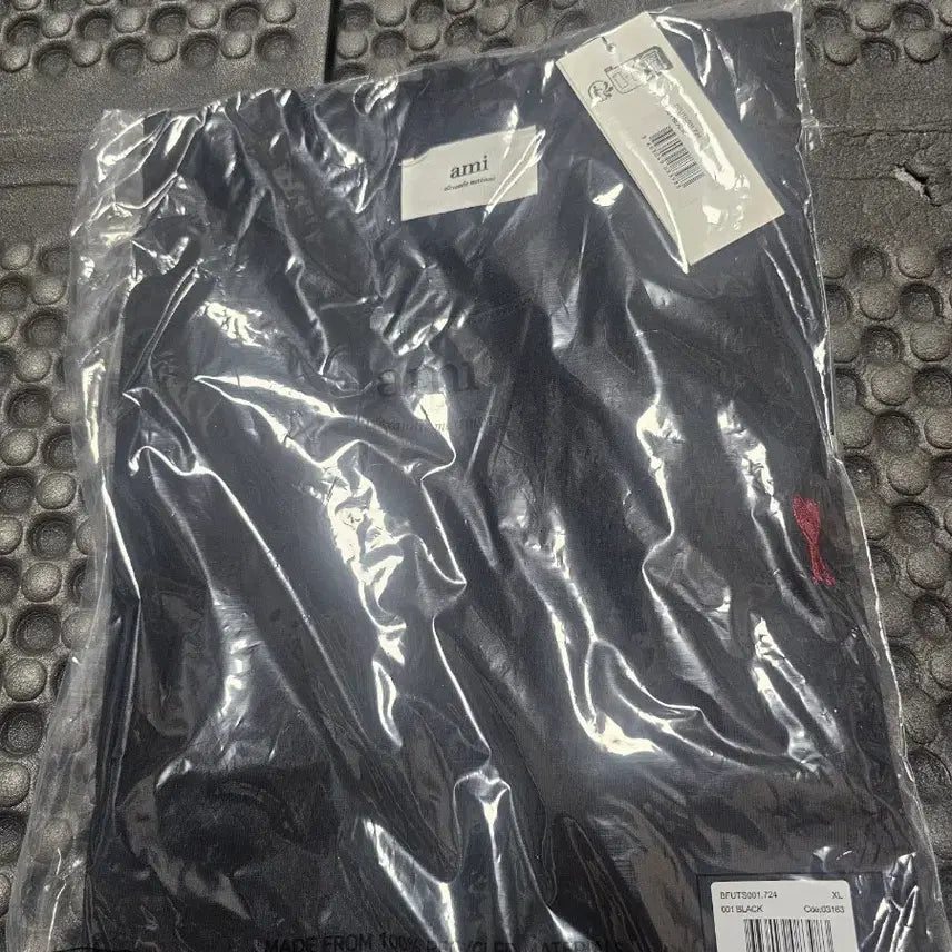 [SOLD OUT] 아미 블랙 하트 로고 XL 반팔