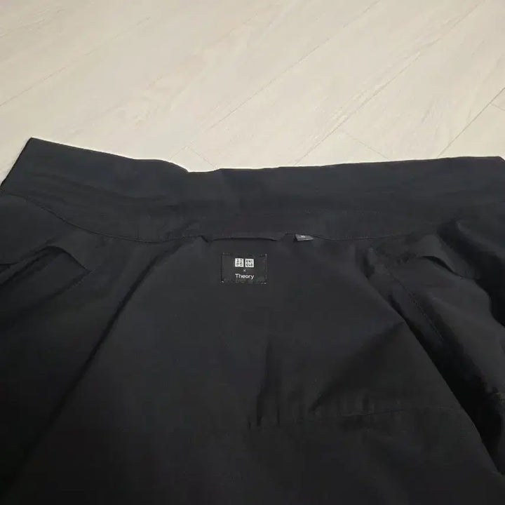 [SOLD OUT] 유니클로 Theory 콜라보 블랙 셔츠 XL