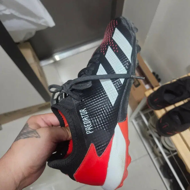 [BUNJANG] Adidas Predator Soccer Cleats Black/Red / 아디다스 프레데터 축구화 블랙/레드