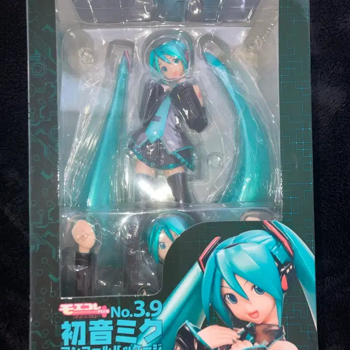 [SOLD OUT] [BUNJANG] Vocaloid Hatsune Miku Moekore Plus Figure / 보컬로이드 하츠네 미쿠 모에코레 plus 플러스 고전 미쿠 피규어