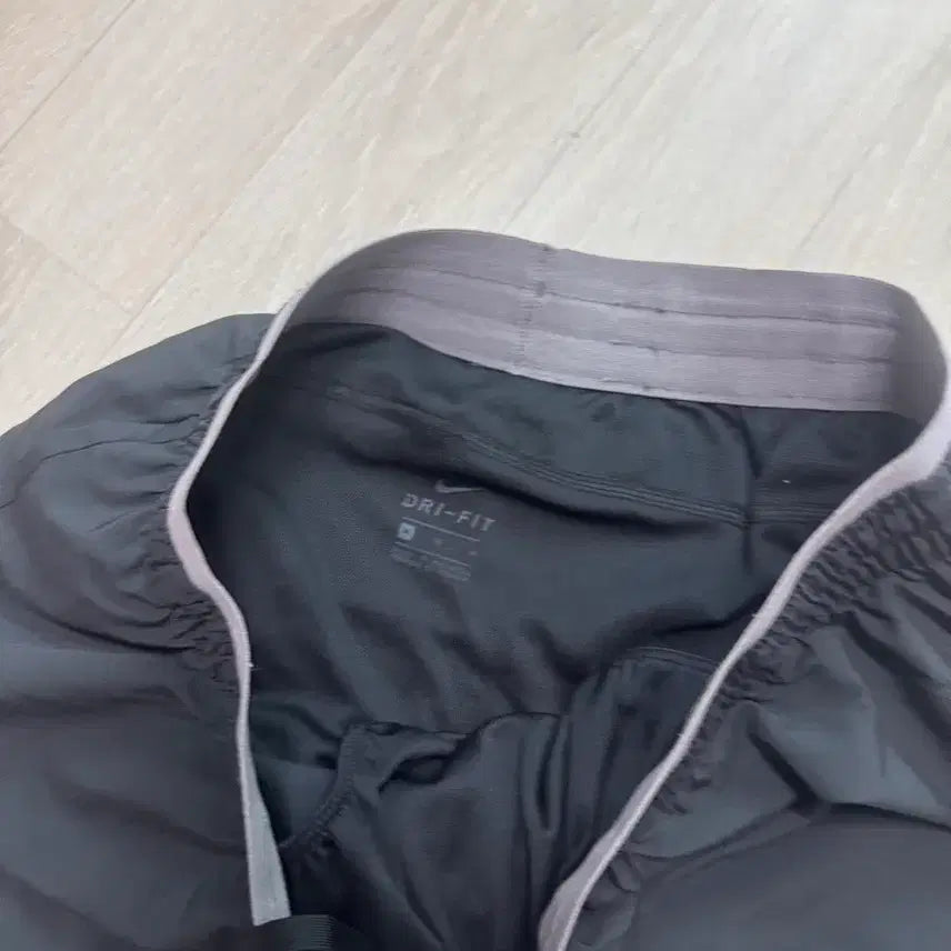 [SOLD OUT] 나이키 반바지 판매합니다!