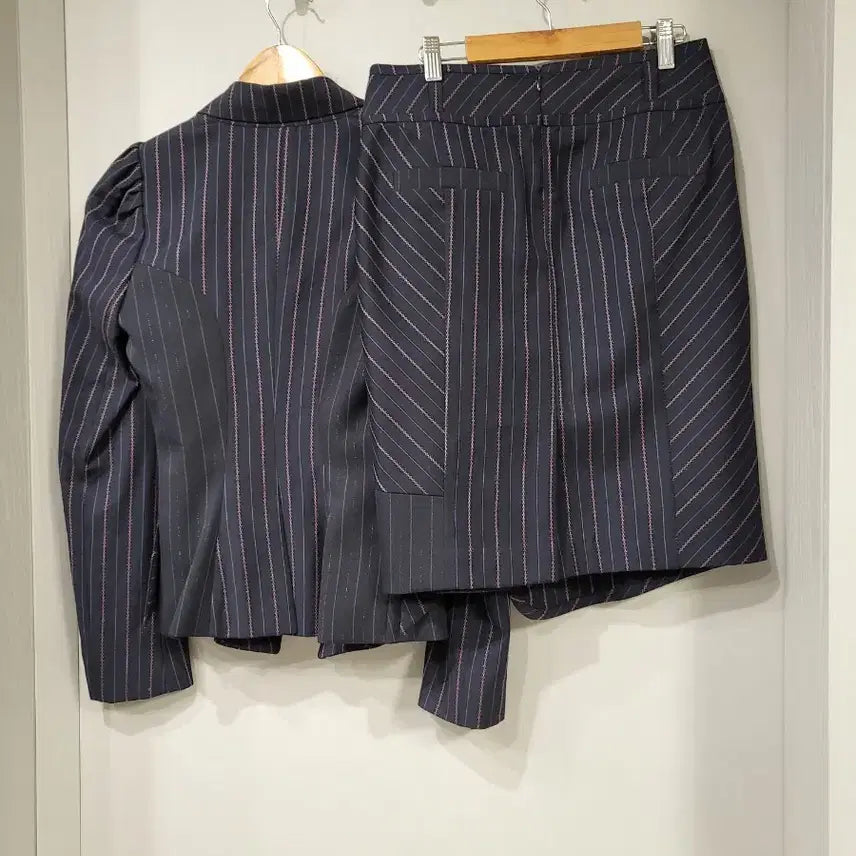 [SOLD OUT] 매긴 나인브릿지 스트라이프 정장 셋업 55