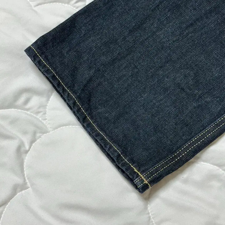 [BUNJANG] Uniform Bridge Selvedge Denim Jeans / 유니폼브릿지 셀비지 데님 36