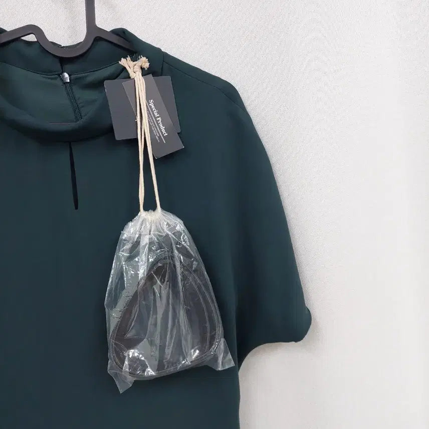 [SOLD OUT] 지고트 벨트 원피스