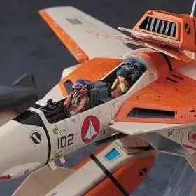 [SOLD OUT] 하세가와 마크로스1/72 VF-1D 가워크 발키리 (한정판)