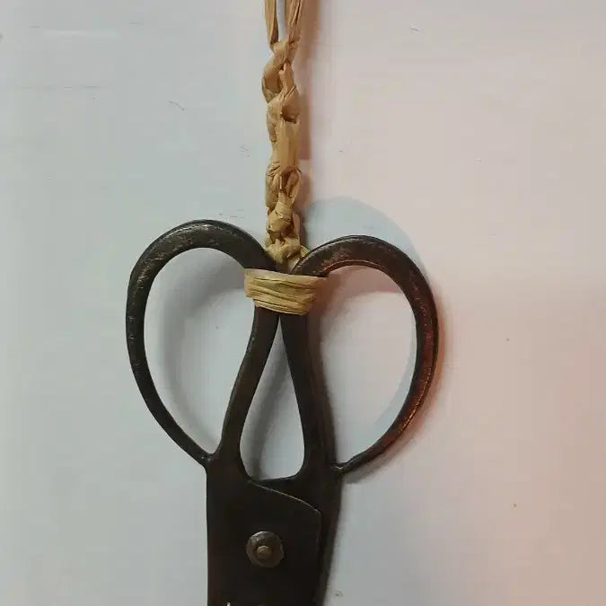 [BUNJANG] Antique Brass Edge Scissors / 엣가위(동)민속품