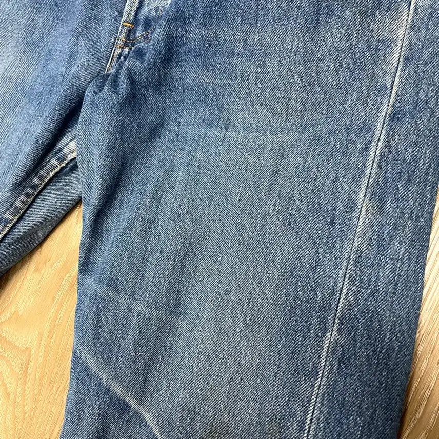 [SOLD OUT] 90s USA 리바이스 501 청바지 29