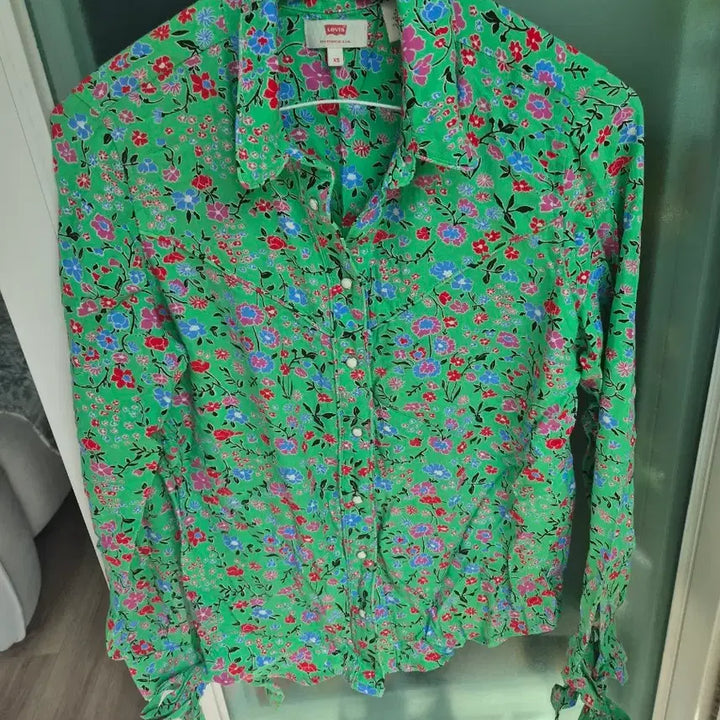 [SOLD OUT] 리바이스 플라워 프린트 셔츠 XS