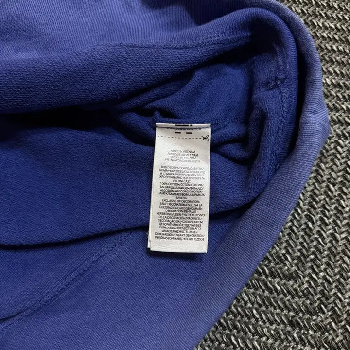 [SOLD OUT] 폴로 랄프로렌 맨투맨 L 사이즈 블루 정품 QR코드 있음