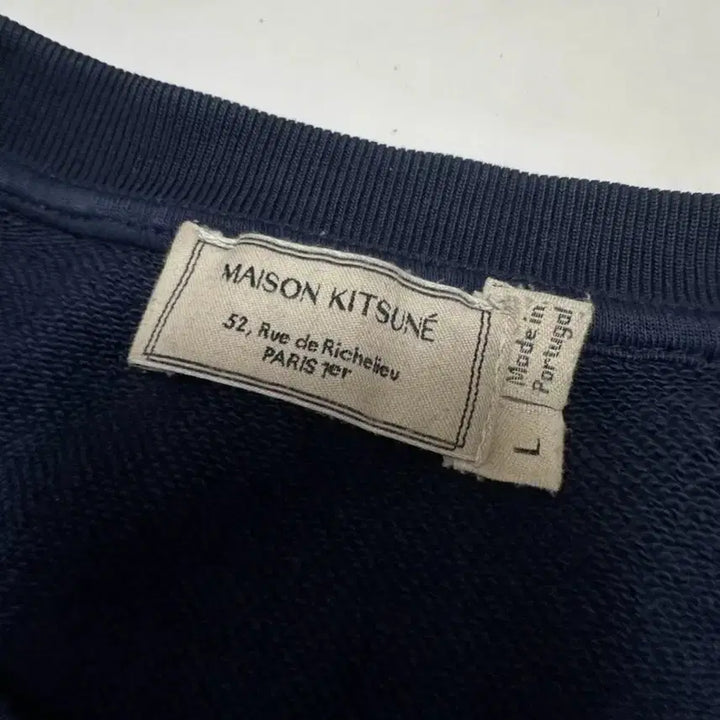 [BUNJANG] Maison Kitsune Navy Fox Patch Sweatshirt / 메종키츠네 네이비 폭스 패치 맨투맨