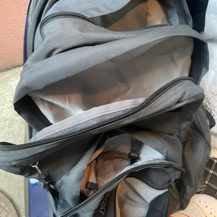 [SOLD OUT] 잔스포츠 백팩 빅스튜어던트